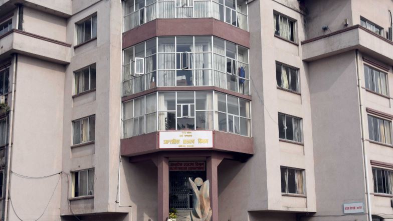 बक्यौता कर ९४ अर्ब ९५ करोड पुग्यो